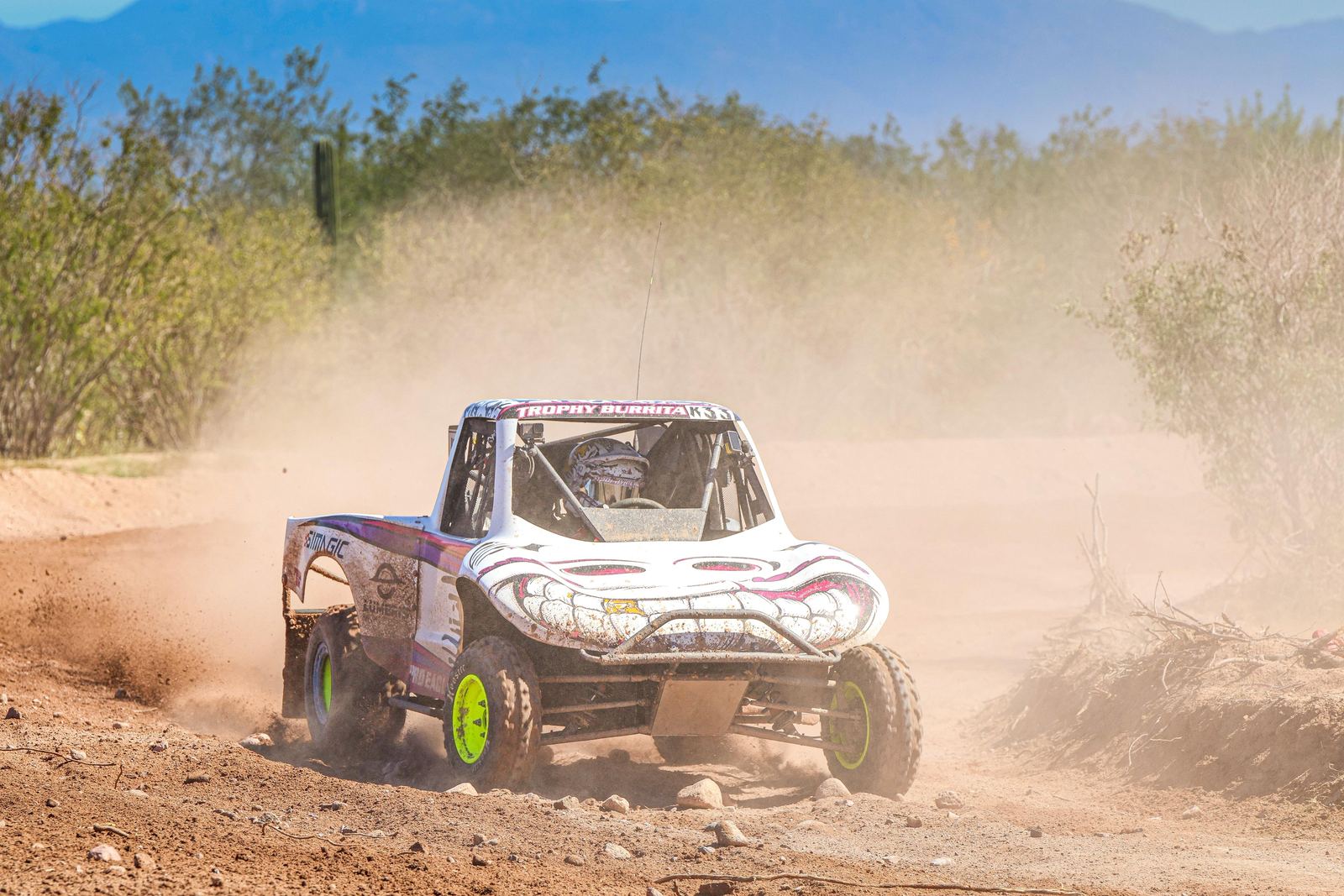 Emma Valentina Flynn racing in Baja